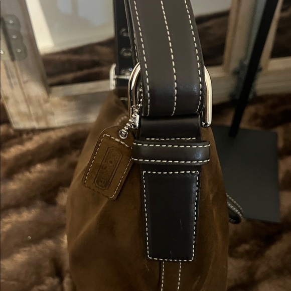 Coach Vintage Suede Shoulder Bag
PROJECT BAG - Picture 4 of 8